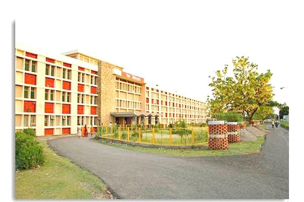 Baba Raghav Das Medical College Gorakhpur Infrastructure photo 1
